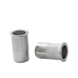 Tuerca Remachable Cilíndrica M-5 sin Cabeza, Inoxidable